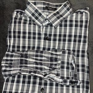 Express Medium Button Down